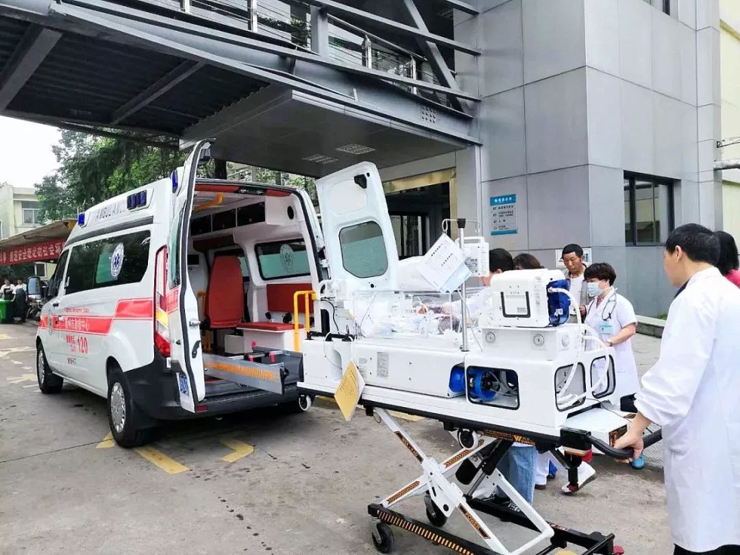 来宾长短途救护车转院